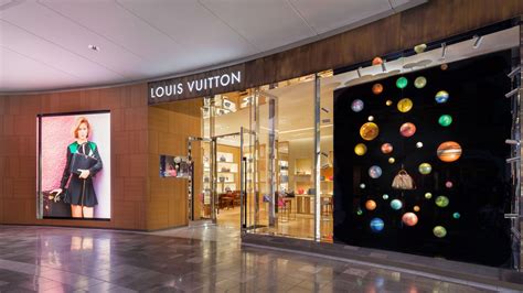 louis vuitton new jersey|louis vuitton garden state plaza.